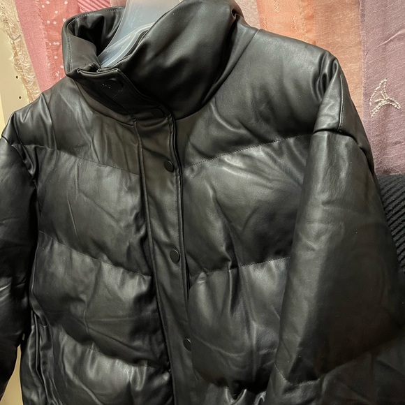 Women’s quilted puffer jacket - Picture 5 of 9